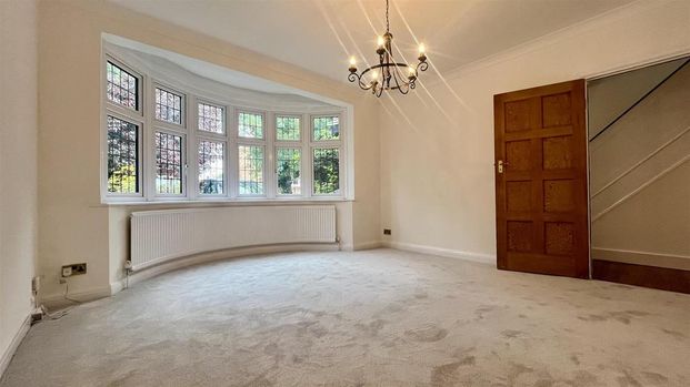 5 bedroom detached house to rent - Photo 1