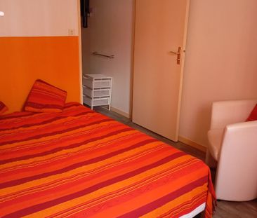 Location Appartement 1 pièce 21m² - Photo 3