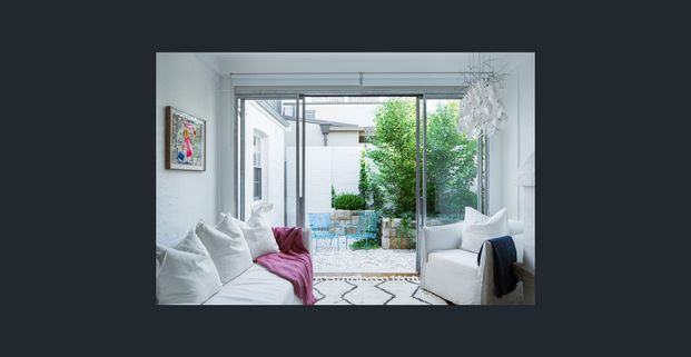 "WOOLLAHRA WHIMSY" - Photo 1