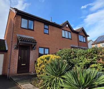 Holm Oak Road, Belmont - Photo 6