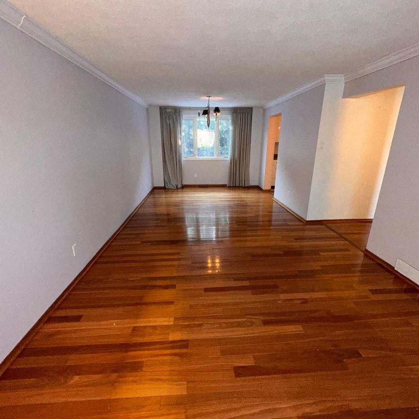 For Lease - 19 Brydon Court, Tanglewood - Grenfell Glen - Pineglen, Ontario - Photo 1