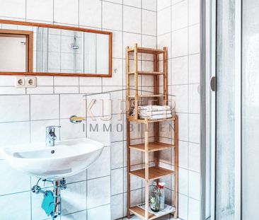 Zentral wohnen: Teilmöblierte 2-Zi-Wohnung mit Flair! - Photo 4