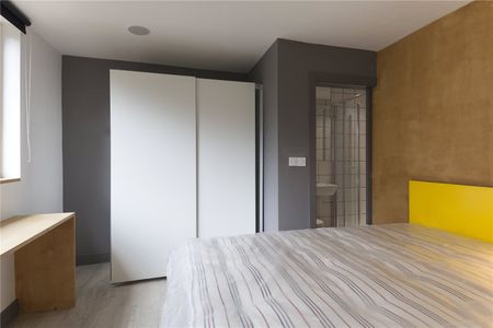 141 Blacker Road, Huddersfield, HD2 - Photo 4