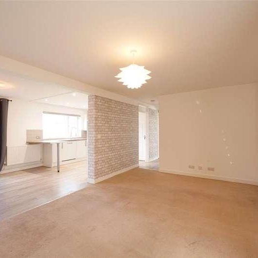 Oak Lane, Raf Lakenheath, Brandon, Suffolk, IP27 - Photo 1