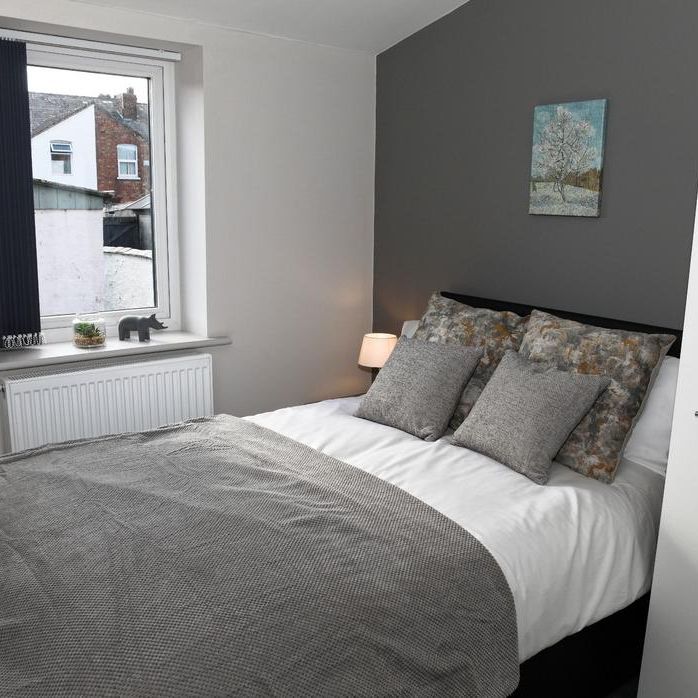 1 bedroom in a house share to rent - Photo 1