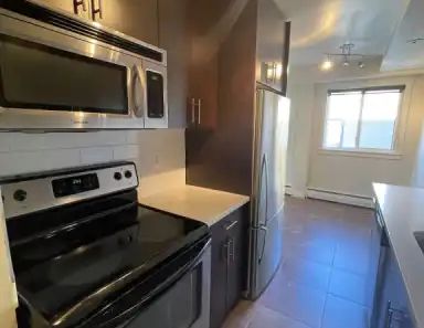 1 BHK Condo Available - Aug 1st | 1230 Cameron Ave SW, Calgary - Photo 1