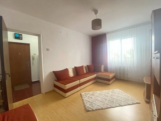 A^p 2 cam Trivale, et 4, mobilat, 1400 RON - Photo 1