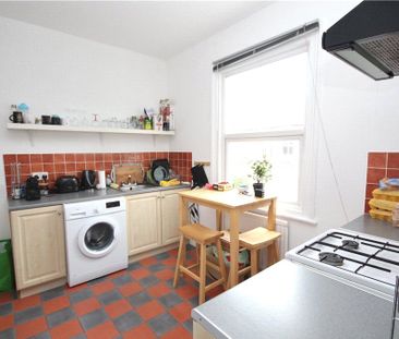Mafeking Avenue, Brentford, TW8 0NH - Photo 3