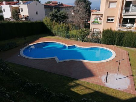 Piso de alquiler en Carrer Bellpuig, Montjuïc - Photo 2
