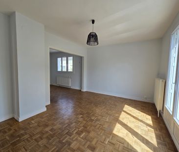 Location Maison 4 pièces 83m² ST ANDRE LES VERGERS 10120 - Photo 2