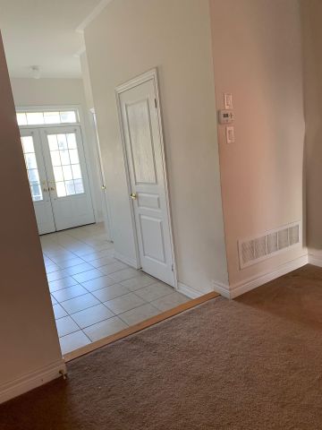 For Lease - 36 Turnhouse Crescent, Markham, Ontario - Photo 4