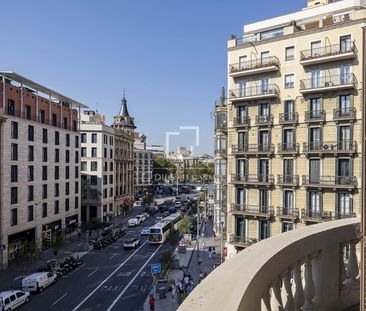 Magnificent 3-bedroom apartment of exceptional quality with parking for rent in Barcelona’s Eixample Right - Foto 4