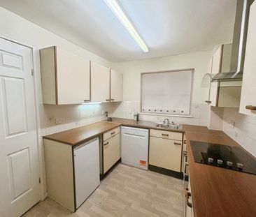 Timothy Rees Close, CARDIFF - Photo 6