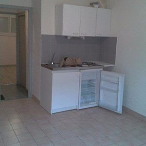 Location Appartement 2 pièces 26m² RENNES 35000 - Photo 2