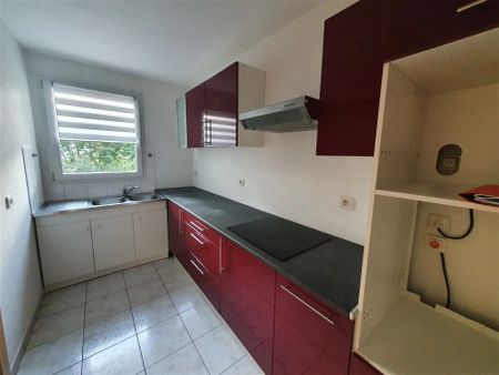 Location appartement 3 pièces - 71.4m² à Valenciennes (59300) - Photo 2
