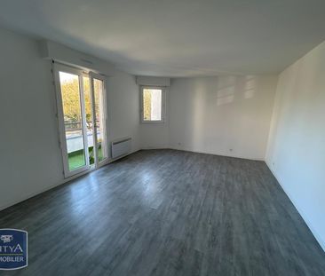 Location Appartement 2 pièces 44m² NOISY LE GRAND 93160 - Photo 1