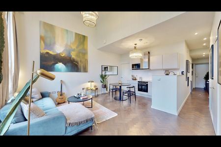 1 Bed Flat, Agar Place, NW1 - Photo 2