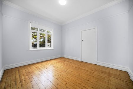 Charming Home in Excellent Location ** Available 07/11/25 ** - Photo 3