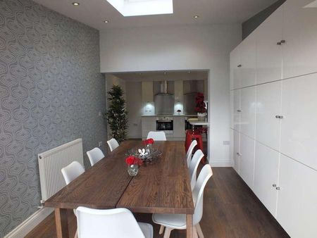 Lacewood Gardens, Reading, Berkshire, RG2 - Photo 3