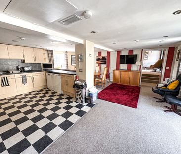 Barley Lodge, Moor Road, Moorlinch, Bridgwater - Photo 1