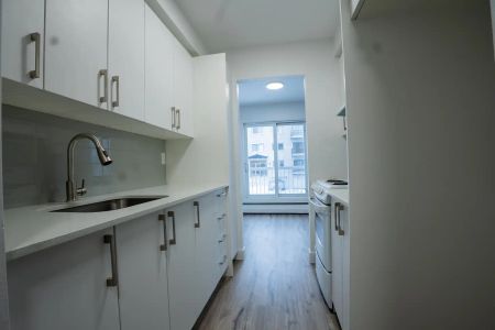 7790 Av. Trémolières — 3-1/2 - Photo 5