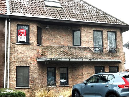 Zeer ruim duplexappartement met groot terras, nabij centrum - Photo 2