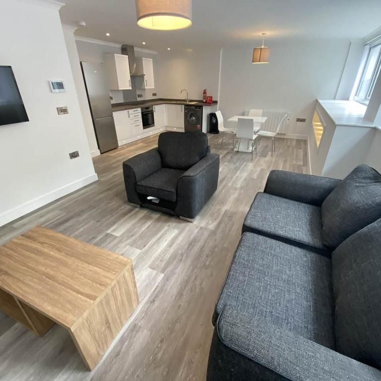 2 bedroom flat to rent - Photo 1