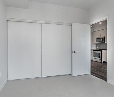 For Lease - 4055 Parkside Village Drive Unit# 2714, Mississauga, On... - Photo 2