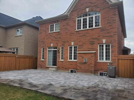 For Lease - 84 Little Britain Crescent, Brampton, Ontario - Photo 4