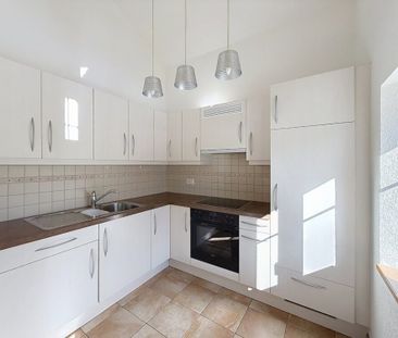 Bel appartement de 3 pièces en duplex disponible de suite ou à conv... - Photo 1