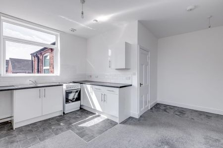 2 bedroom apartment to rent - Photo 4
