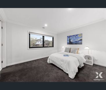 Well-Designed Townhouse Living in a Convenient Setting - Photo 6