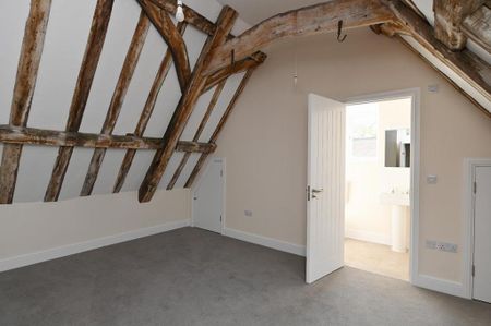 3 bedroom barn conversion to rent - Photo 2