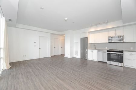 For Lease - 681 Yonge Street Unit# PH720, Barrie, Ontario - Photo 2