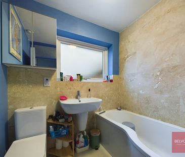 Terraced House to rent on - Photo 3