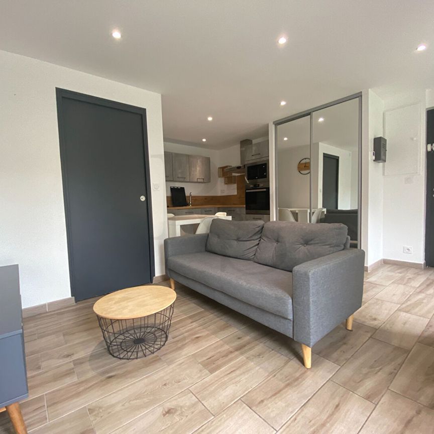 LOCATION -appartement 2 pièces Meublé - DOMFRONT EN POIRAIE, - Photo 1