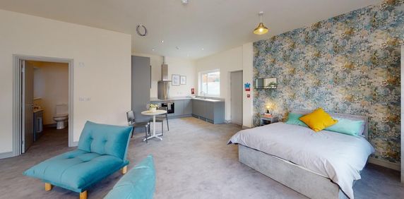 1 bedroom flat to rent - Photo 2