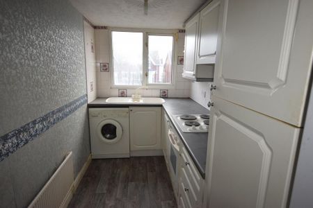 1 bedroom flat to rent - Photo 3