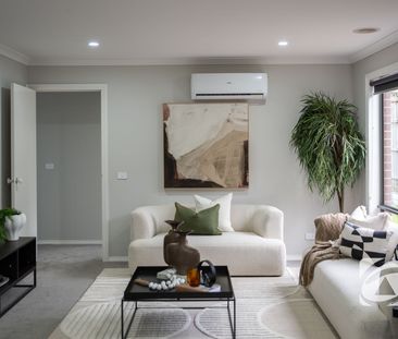 STYLISH FAMILY LIVING - Photo 3