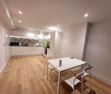 Russell House, Russell Mews, Brighton - Photo 2