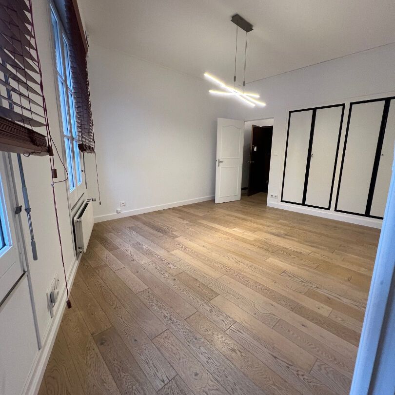 Quimper Appartement 2 pièces 43.76m2 - Photo 1