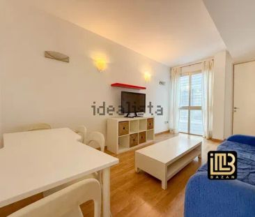 Alquiler de piso en Calle Trinidad - Photo 2