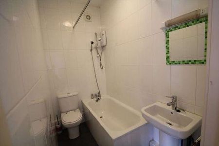 1 bedroom ground floor flat to rent - Photo 5