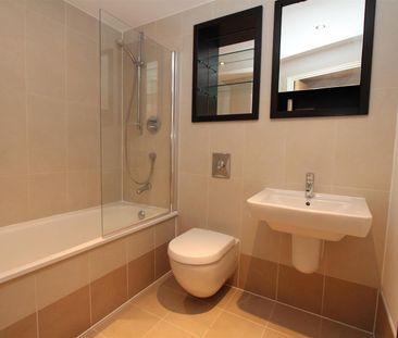 Mcclure House, Leeds City Centre, LS10 1LR - Photo 6