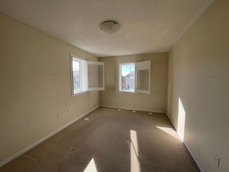 For Lease - 272 wetenhall landing Lane, Milton, Ontario - Photo 3