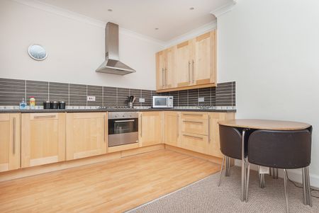 74T - Wardlaw Place, Edinburgh, EH11 1UQ - Photo 3