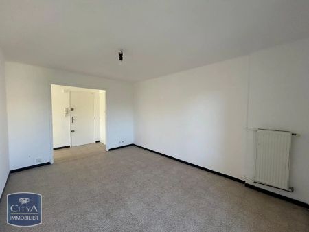 Appartement à louer 3 pièces 65m² - Photo 2