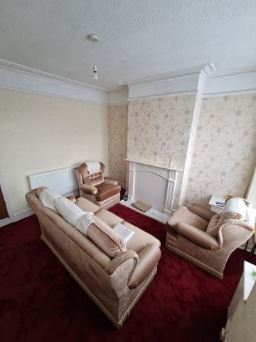 3 Bed Terraced House, Shenstone Road, B16 - Photo 2