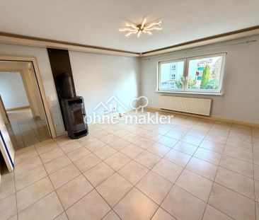 3-Zimmer Wohnung mit Holzofen Einbauküche und Balkon - Photo 1