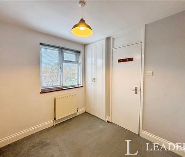 3 bedroom house to rent Ram Gorse, Harlow, Essex, CM20 - Photo 5